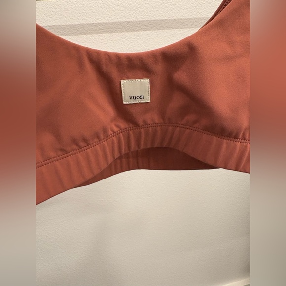 Vuori Women Daily Sports Bra - Picture 5 of 10